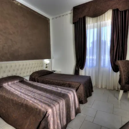 Madonna Delle Grazie Hotel 4*